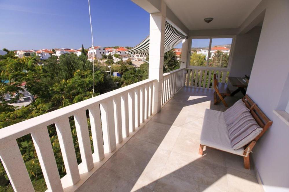 Apartments Luka Rogoznica  Ngoại thất bức ảnh