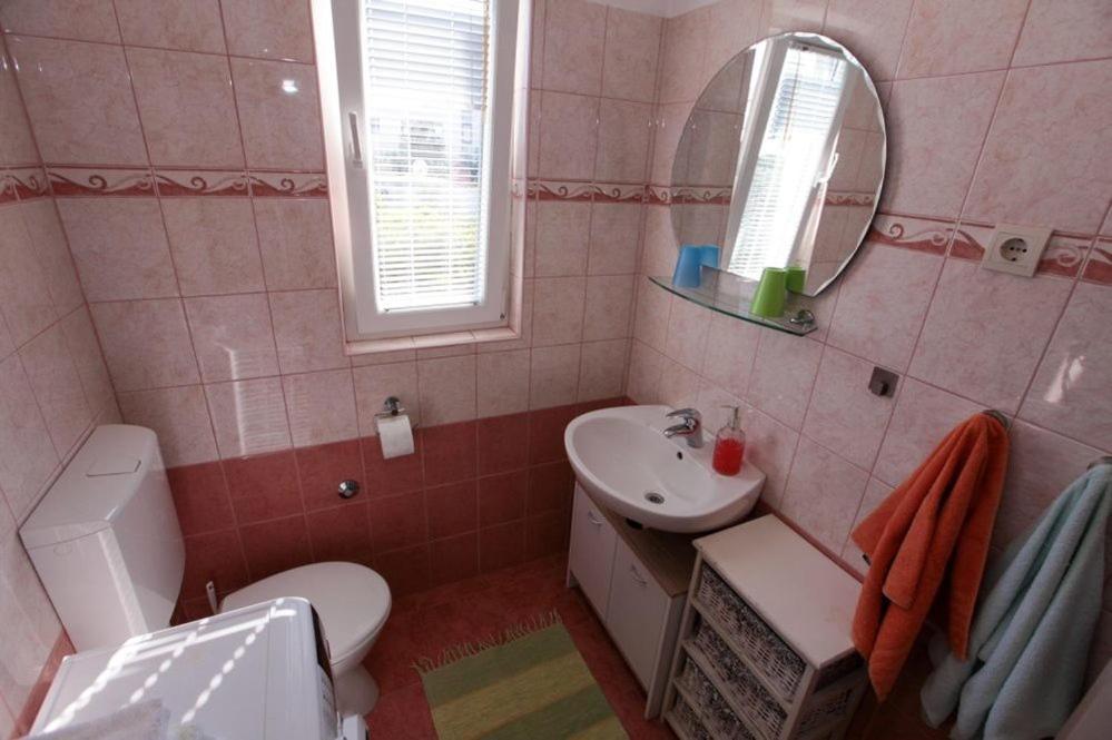 Apartments Luka Rogoznica  Ngoại thất bức ảnh
